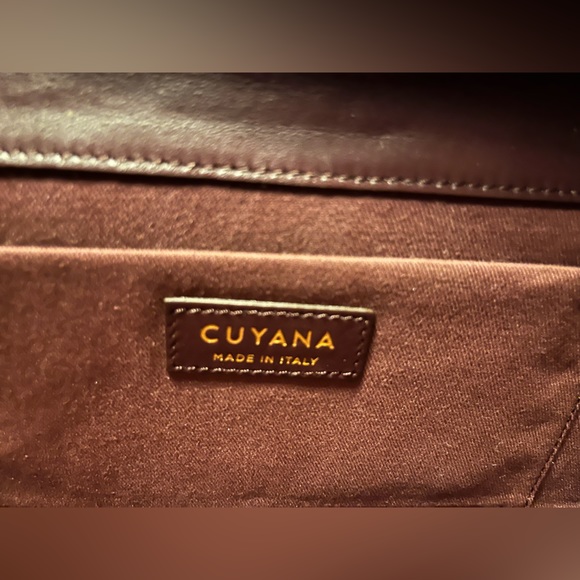Cuyana Envelope Clutch Suede Leather - Picture 10 of 10
